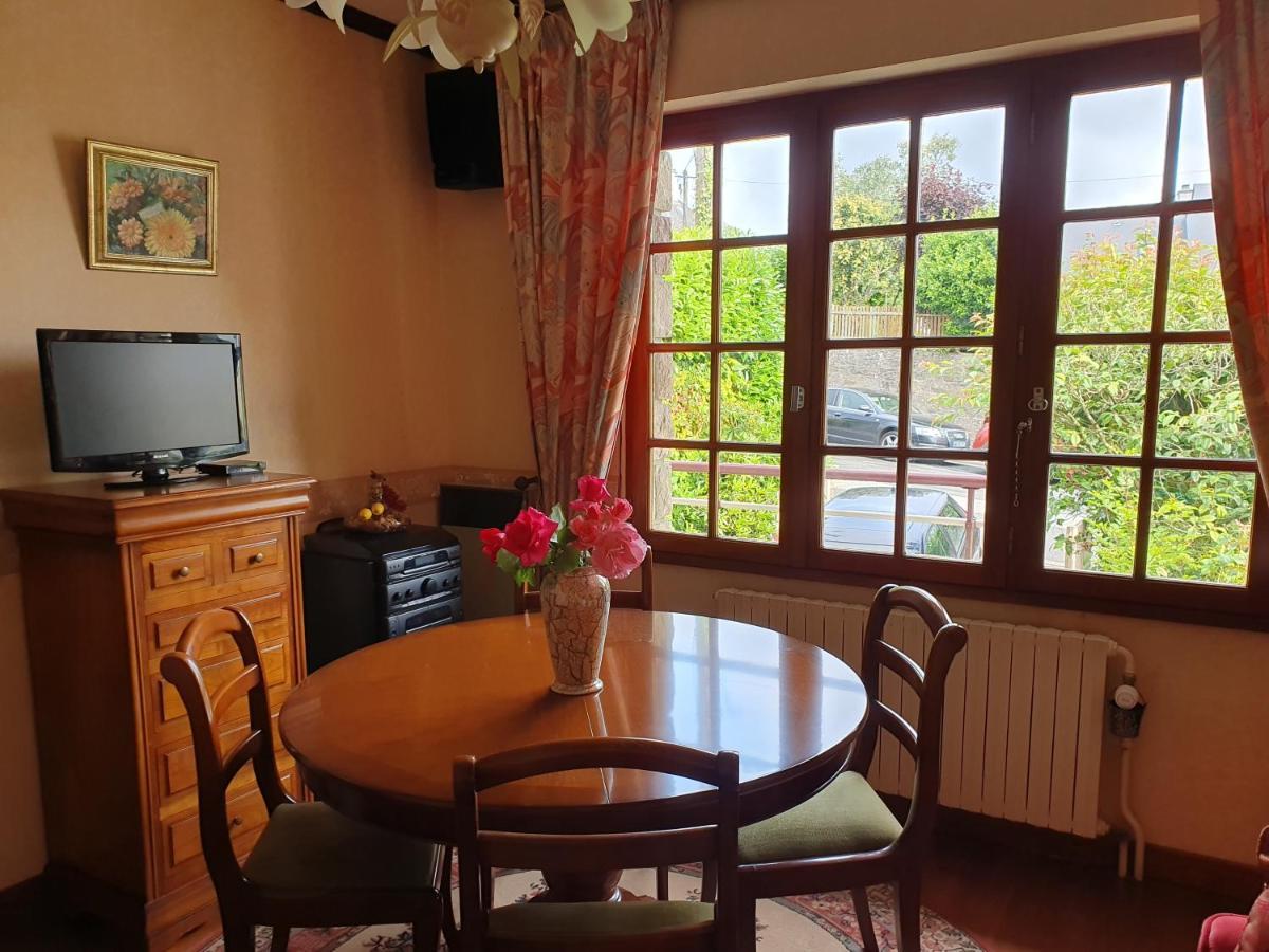 Maison Dans Le Bourg Les Pieux Kültér fotó